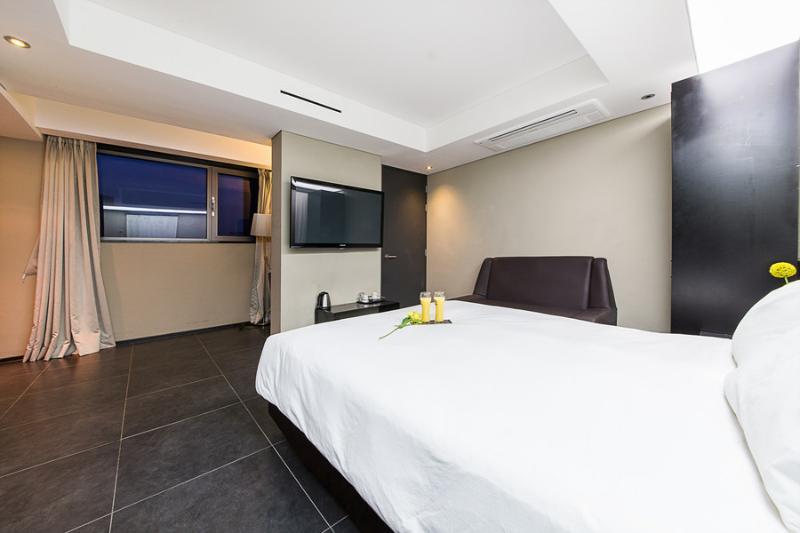 Hotel Irene Myeongdong Seoul Bagian luar foto